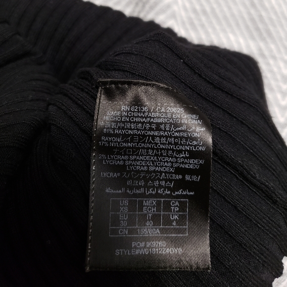 Guess XS Sweater Dress - Picture 6 of 6